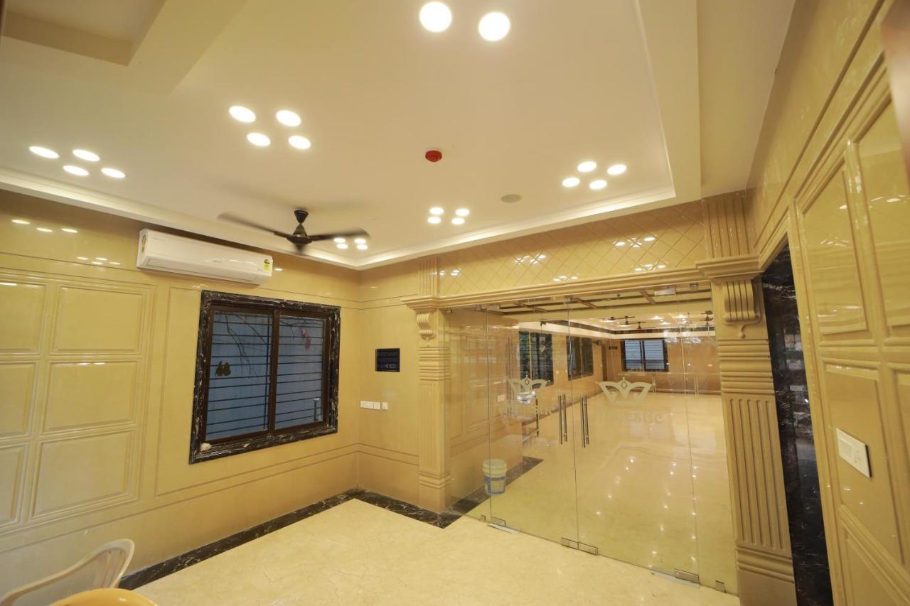 מדוראי Majestic Hotel מראה חיצוני תמונה