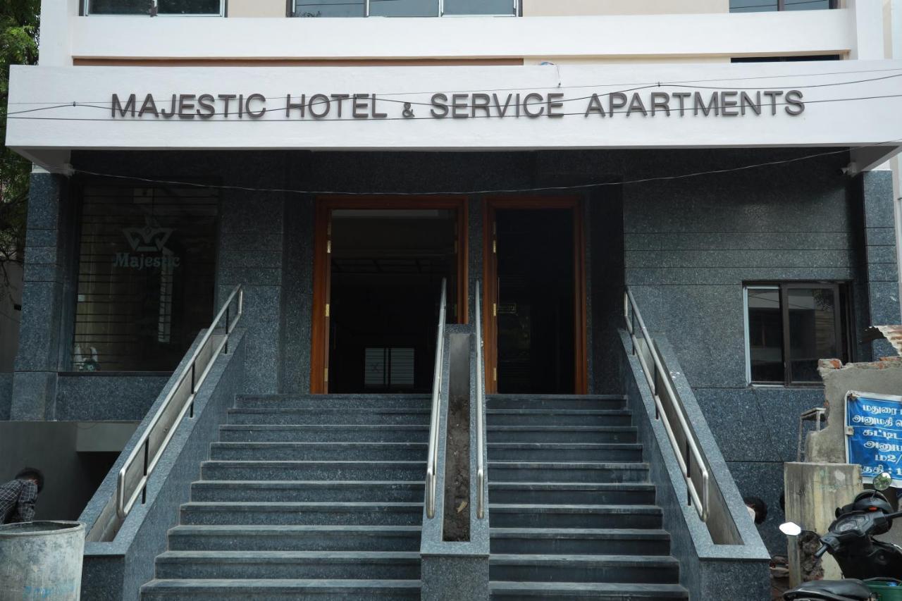 מדוראי Majestic Hotel מראה חיצוני תמונה